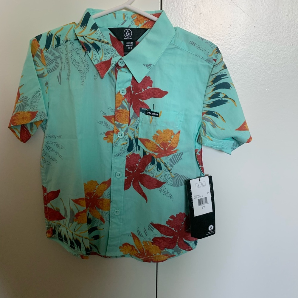 Volcom shirt